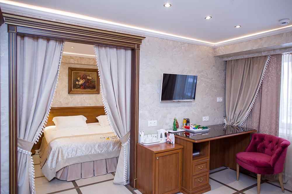 Гостиница Кристалл Де Люкс Кемерово-33